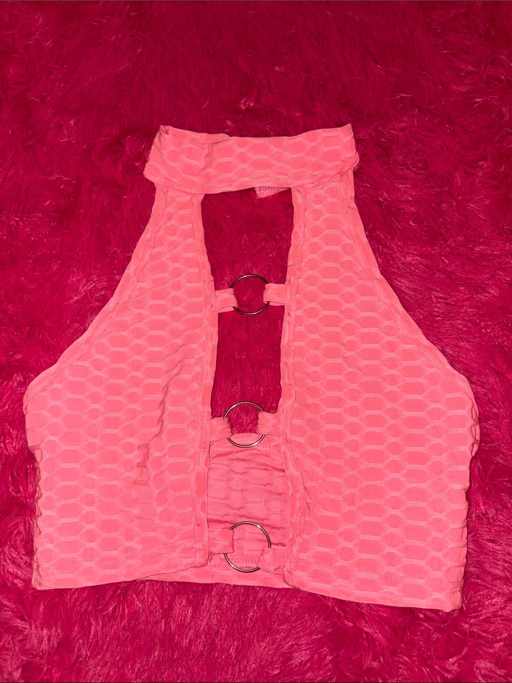 SHEIN Coral Pink Halter Crop Top with Triple Ring Detail